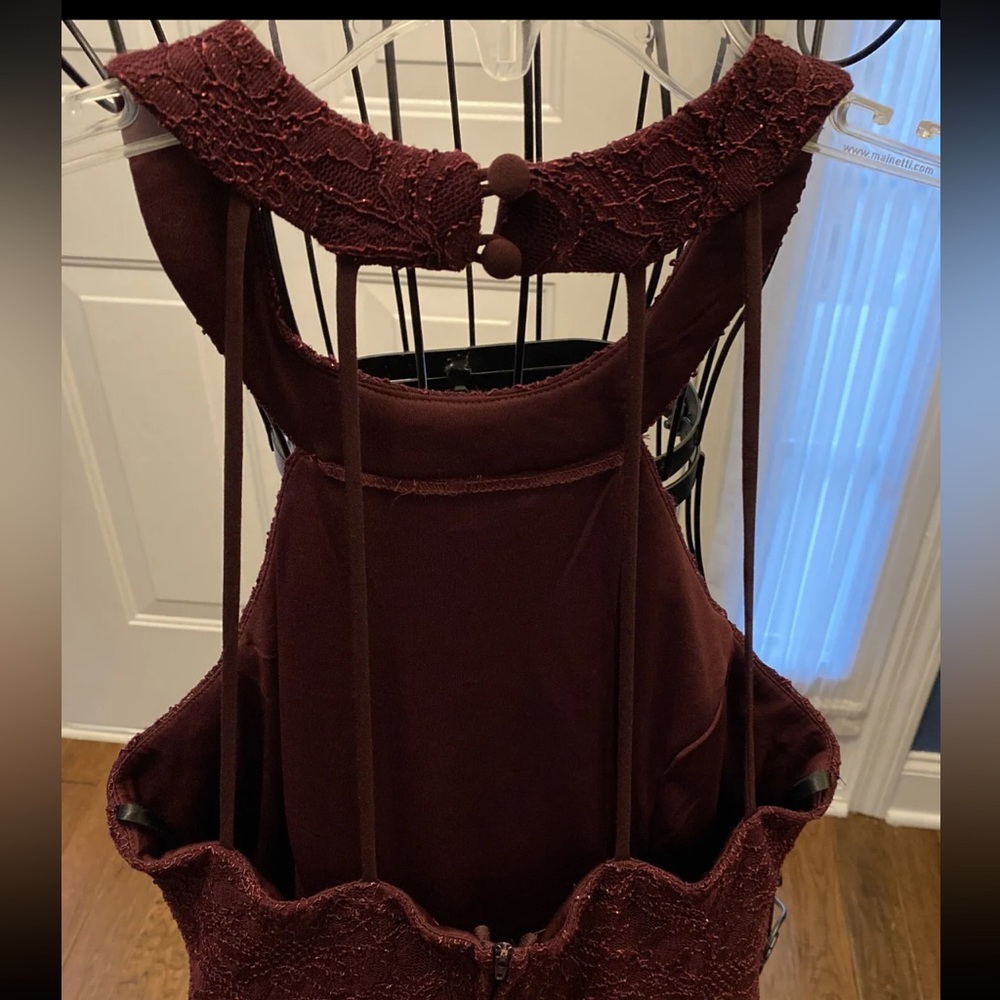 New B. Smart Burgundy Wine Short Formal Semi-formal Dress Size 13 Lace Glitter - Picture 6 of 10